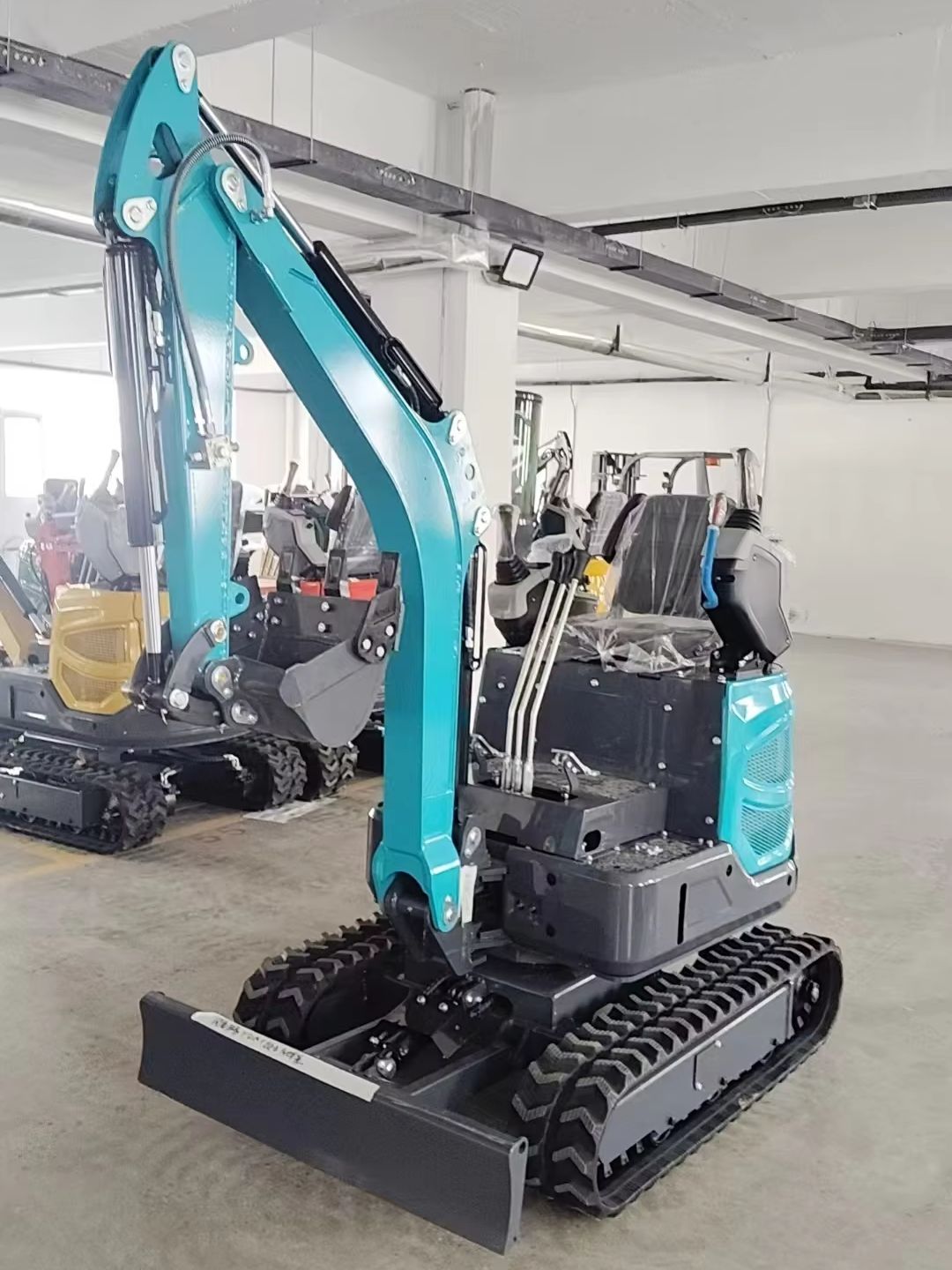 1.8 Ton Mini Excavator with At - Farming Pump For Agriculture review and price